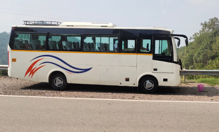 Service Provider of Mini Luxury Bus 27 Seater Coach Rental in New Delhi, Delhi, India.